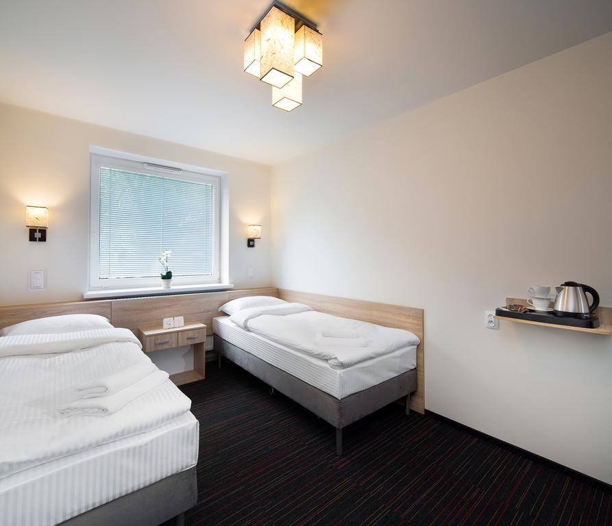 Automobil Hotel Krakow Room photo